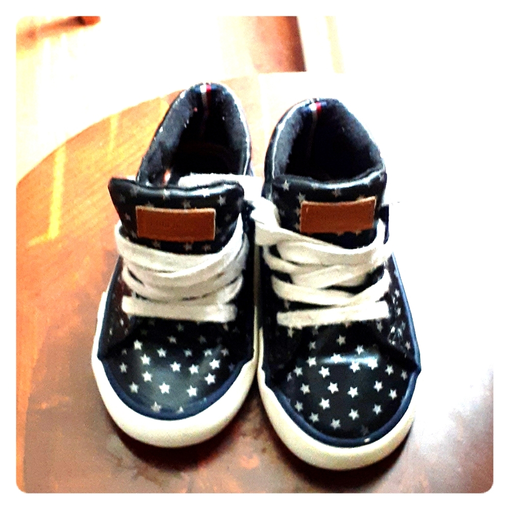 TODDLER TOMMY HILFIGER SNEAKERS